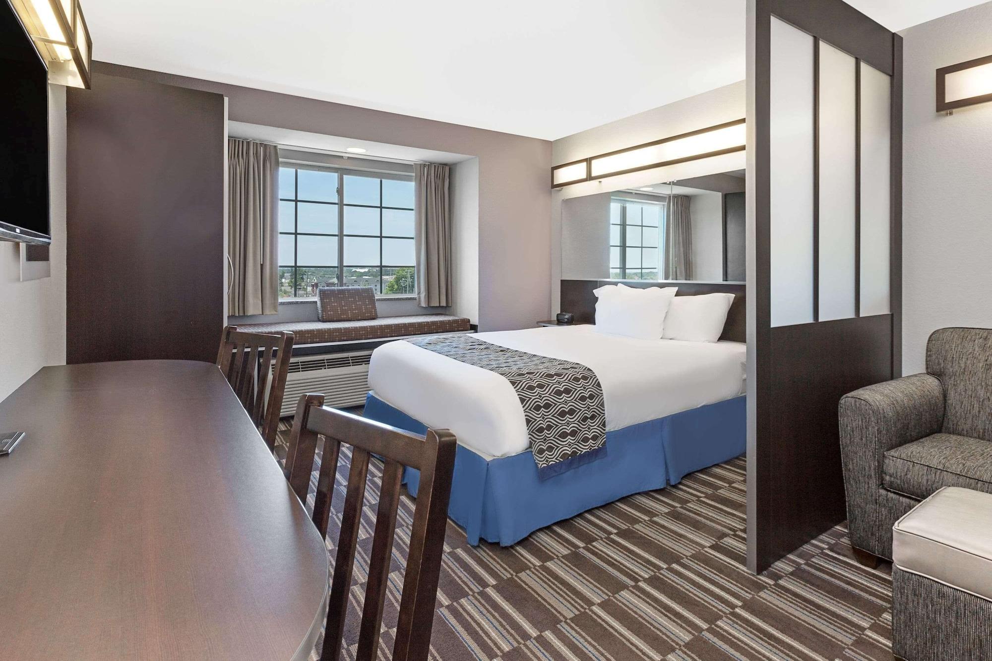 Microtel Inn & Suites By Wyndham Tuscaloosa Exterior foto